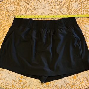 Women's Old Navy Black Skorts